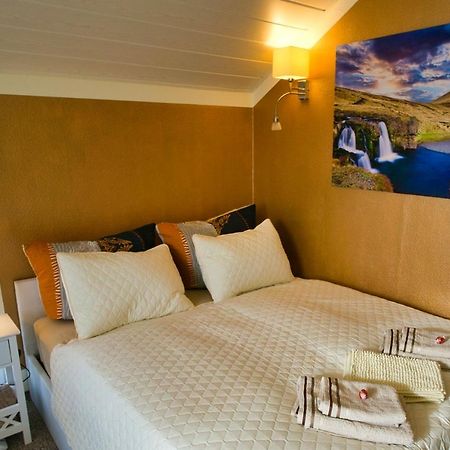 Mycozyplace - Gemuetliches Zimmer Fuer Zwei Dresden Exteriör bild