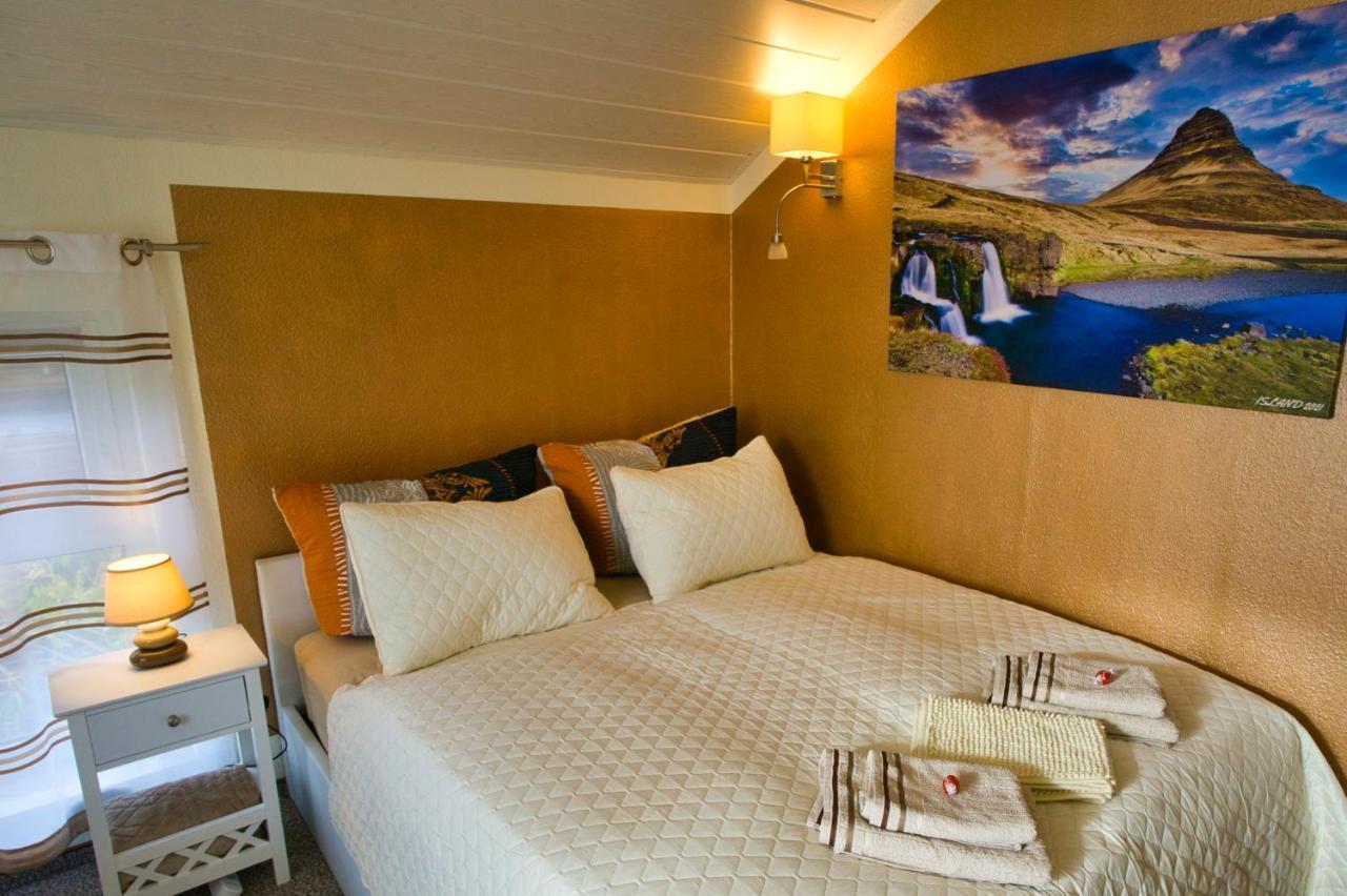 Mycozyplace - Gemuetliches Zimmer Fuer Zwei Dresden Exteriör bild
